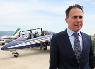 Frecce Tricolori, sindaco di Pisa chiede annullare Air Show Frecce Tricolori, sindaco di Pisa chiede annullare Air Show