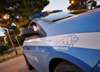 Due uomini morti a Prato, colpi arma da fuoco in sala biliardo polizia generica