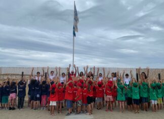 Scuola vista mare, a Forte dei Marmi aula in spiaggia per i bambini Scuola vista mare, a Forte dei Marmi aula in spiaggia per i bambini