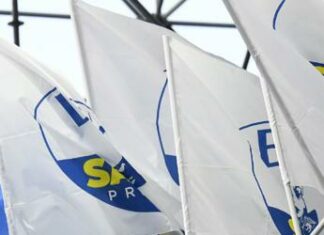 Lega, partito discute su annuncio congresso: “Bene dialogo, ma no alternativa a Salvini”