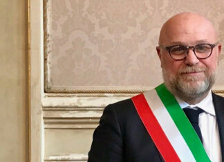 Alluvione di Livorno, l’ex sindaco Nogarin condannato a tre anni Alluvione di Livorno, l'ex sindaco Nogarin condannato a tre anni