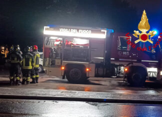 Fuga di gas a Firenze. Una città bloccata. Danno riparato Fuga di gas a Firenze. Una città bloccata. Danno riparato