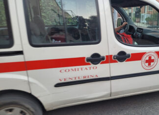 Cadavere a San Vincenzo, uomo in abiti da caccia in un fosso Cadavere a San Vincenzo, uomo in abiti da caccia in un fosso