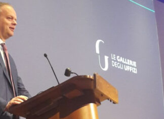 Eike Schmidt cittadino italiano: “Nardella non mi ha telefonato per gli auguri” Eike Schmidt cittadino italiano: "Nardella non mi ha telefonato per gli auguri"