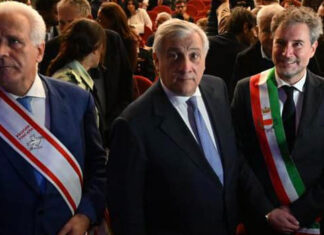 Tajani inaugura Lucca Comics, Giani: “Patrocinio Israele inopportuno” Tajani inaugura Lucca Comics, Giani: "Patrocinio Israele inopportuno"