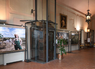La Toscana delle donne, gli scatti di Massimo Sestini in mostra La Toscana delle donne, gli scatti di Massimo Sestini in mostra