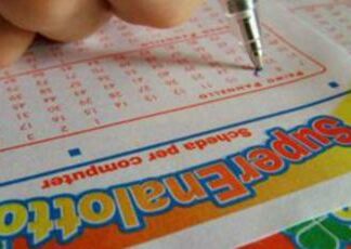 Superenalotto, estrazione oggi 23 marzo 2024: i numeri vincenti