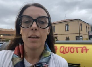 Scritte su cassonetti a Campiglia, sindaca: “Minacce non ci spaventano” Scritte su cassonetti a Campiglia, sindaca: "Minacce non ci spaventano"