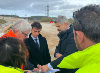 Bignami a Piombino: “Volontà di risposte concrete a territorio per noi importante” Bignami a Piombino: "Volontà di risposte concrete a territorio per noi importante"