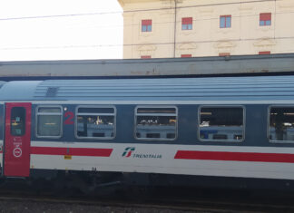 Venerdì 17 novembre, sciopero generale in Toscana. Trasporti, scuola, sanità Venerdì 17 novembre, sciopero generale in Toscana. Trasporti, scuola, sanità. Salvini riduce a quattro ore lo sciopero trasporto pubblico