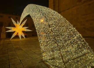 Natale 2023, in Toscana sprint finale per i regali di Babbo Natale Natale 2023, in Toscana sprint finale per i regali di Babbo Natale