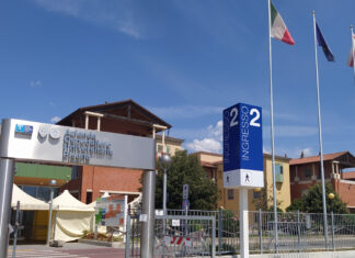 Covid, 600 ricoverati in Toscana. Appello di Giani: “Anziani e fragili vaccinatevi” Covid, 600 ricoverati in Toscana. Appello di Giani: "Anziani e fragili vaccinatevi"