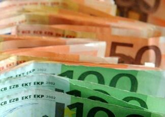 “Inflazione alta, taglio tassi rinviato a giugno”: la previsione del centro studi Confindustria