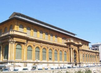 Pranzo di Natale di solidarietà, Livorno apparecchia per 700 persone Pranzo di Natale di solidarietà, Livorno apparecchia per 700 persone