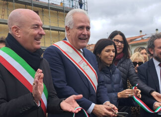 Nuovo ponte di Salviano, a Livorno opera post alluvione Nuovo ponte di Salviano, a Livorno opera post alluvione