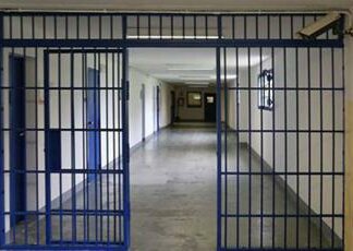 A 80 anni deve tornare in carcere, sindacato di polizia penitenziaria: “Una follia”