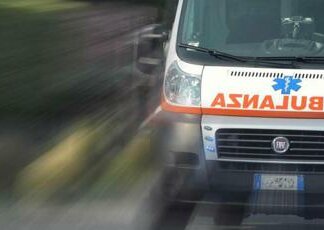 Canonica d’Adda, cadavere di uomo trovato incastrato in cassonetto di raccolta vestiti