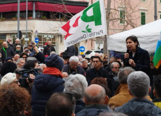 Elly Schlein a Piombino: “Preoccupati per futuro lavoratori” Elly Schlein a Piombino: "Preoccupati per futuro lavoratori"