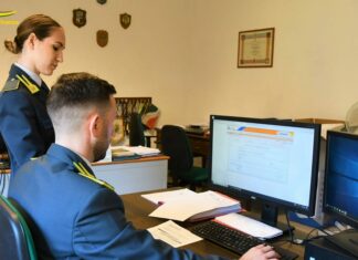 Maxi evasione a Livorno, fatture false per mezzo milione Maxi evasione a Livorno, fatture false per mezzo milione