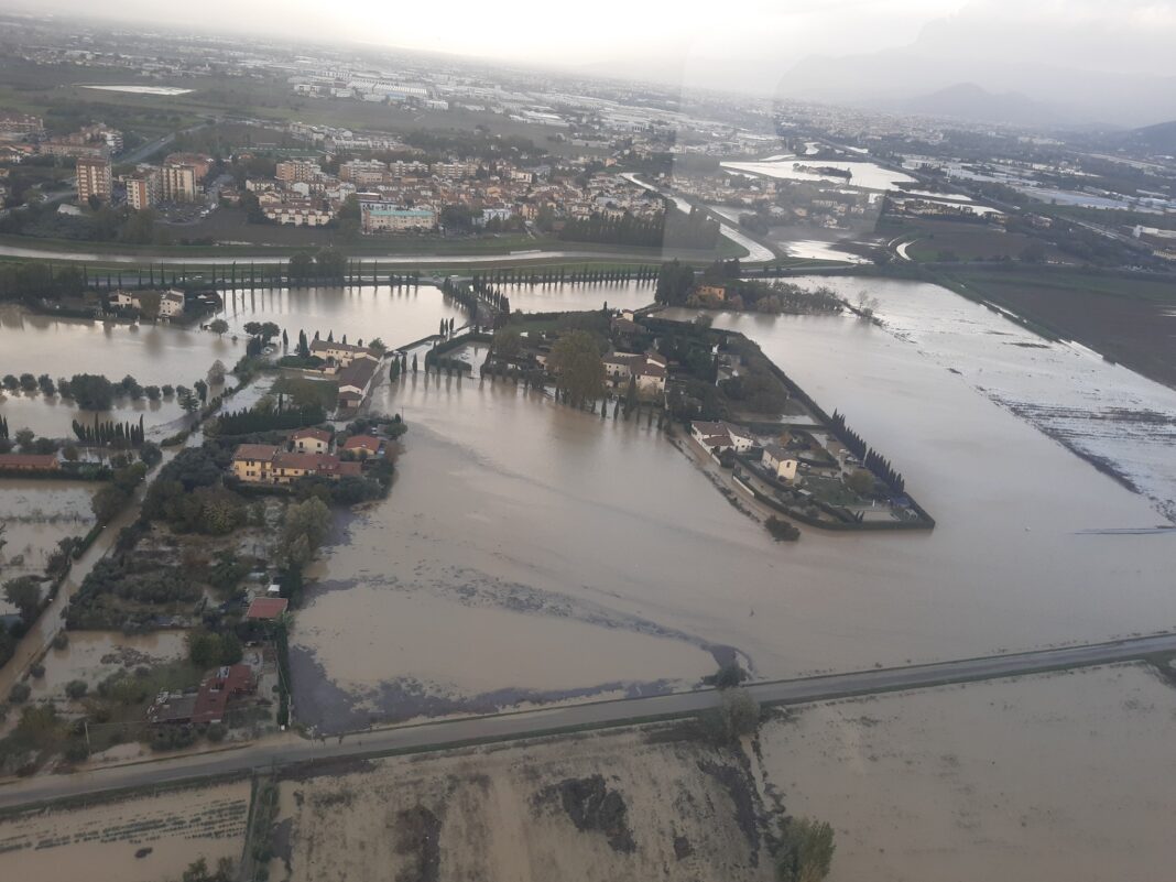 Alluvione in Toscana, stima ufficiale 2.7 miliardi danni