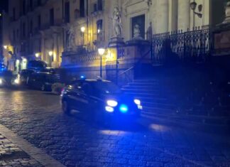 Maxi blitz antimafia, arresti anche ad Arezzo Maxi blitz antimafia, arresti anche ad Arezzo