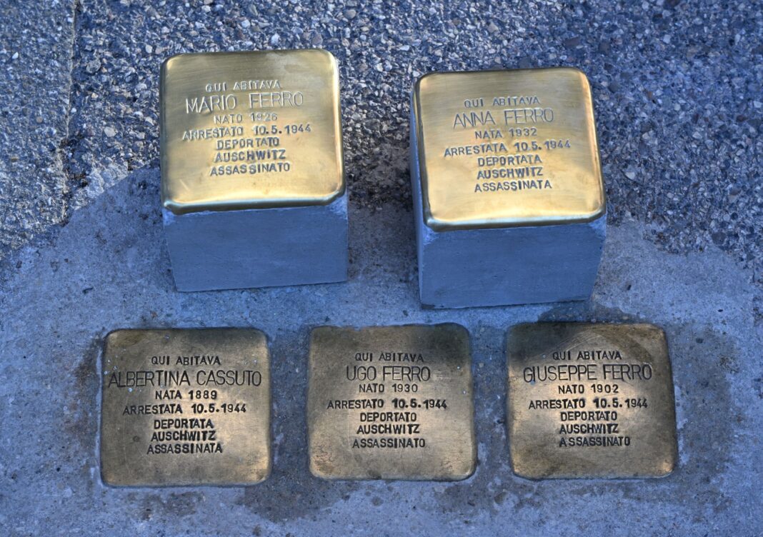 Firenze, 17 nuove pietre d'inciampo per le vittime del nazifascismo