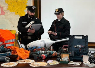 Furti in appartamento, quattro arresti tra Toscana e Liguria Furti in appartamento, quattro arresti tra Toscana e Liguria