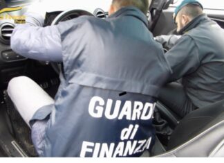 Ingente frode fiscale, arresti in Germania. Operazione GdF Prato Ingente frode fiscale, arresti in Germania. Operazione GdF Prato