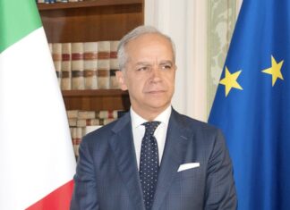 Manganelli contro studenti a Pisa, Piantedosi: “Contatto fisico con minorenni sconfitta” Manganelli contro studenti a Pisa, Piantedosi: "Contatto fisico con minorenni sconfitta"