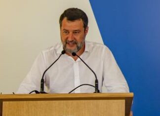 Milano, scuola chiude per festa di fine Ramadan. Salvini: “Inaccettabile, contro i nostri valori”