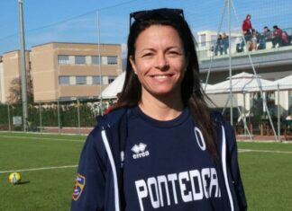 Viareggio Cup: Sandy Iannella, prima allenatrice squadra maschile del torneo Viareggio Cup: Sandy Iannella, prima allenatrice squadra maschile del torneo