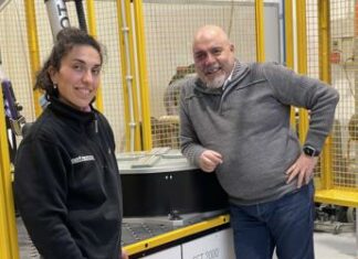 Alla Idea Prototipi un ingegnere donna spagnola a capo della produzione dei cobot, Elias: “Il cobot annulla il gender gap”