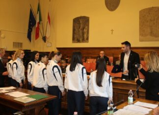 Arezzo premia le sue campionesse, targa per ritmica e scherma Arezzo premia le sue campionesse, targa per ritmica e scherma