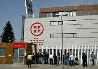 Bufera Federcalcio in Spagna, arresti e accuse di corruzione e riciclaggio