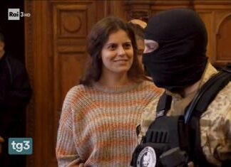 Caso Salis, il padre di Ilaria: “Chiederemo domiciliari in Ungheria”