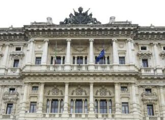 Eredità Agnelli, annullamento sequestri: pm ricorrono in Cassazione