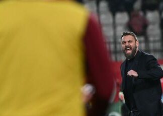 Fiorentina-Roma 2-2, giallorossi si salvano in extremis