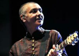Gli eredi di Sinead O’Connor diffidano Trump: “Non usi Nothing Compares 2 U in comizi”