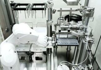 Isolatori e sistemi robotizzati: l’innovazione tecnologica di Steriline al servizio dell’industria farmaceutica