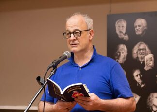 La poesia cristallizza emozioni -Lo scrittore Mauro Cerreto si racconta