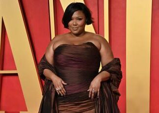 Lizzo lascia la musica? Lo sfogo social: “Presa in giro per il mio aspetto, sono stanca”