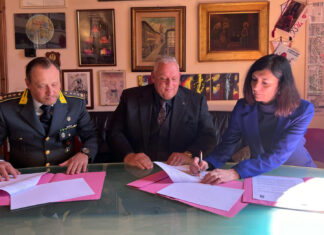 Lotta evasione fiscale, protocollo GdF e Comune di Grosseto Lotta evasione fiscale, protocollo GdF e Comune di Grosseto