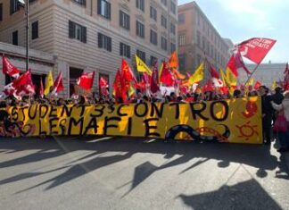 Mafia, Mattarella: “Lotta è compito e dovere di chi ama la Repubblica”