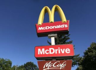 McDonald’s, guasto informatico: ristoranti chiusi in mezzo mondo