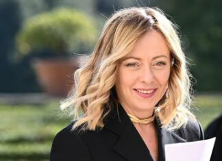 Meloni domani al Cairo per accordo con Ue, avanti anche con il Piano Mattei