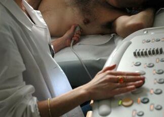 Microplastiche anche nelle arterie, dimostrati danni al cuore