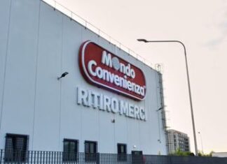 Mondo Convenienza, prodotti non completi e reclami ostacolati: maxi multa Antitrust