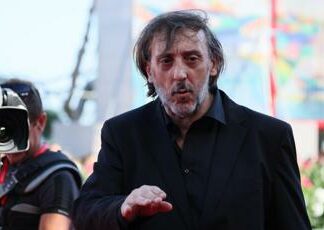 Oscar, Massimo Ceccherini: “Vincono gli ebrei”. Poi le scuse