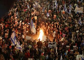 Ostaggi Hamas, Netanyahu al centro delle proteste: “Si dimetta”