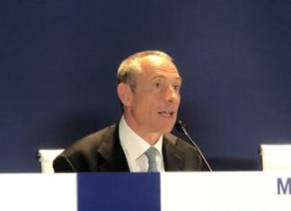 Poste, Del Fante: “Piano in continuità con precedente”